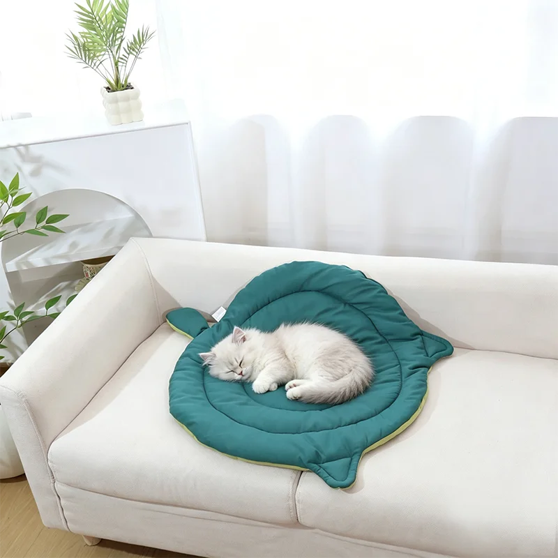 Cat Face Pet Bed Mat